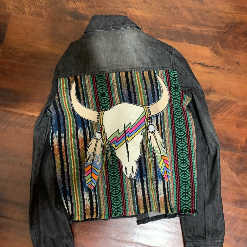 BLACK DENIM JACKET